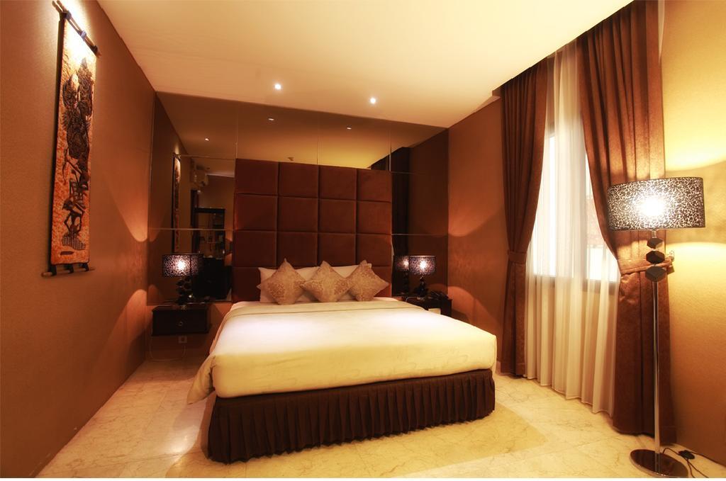 The Palais Hotel Dago Бандунг Экстерьер фото
